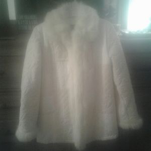 Multi fabric multi-patterned faux fur-trim jacket